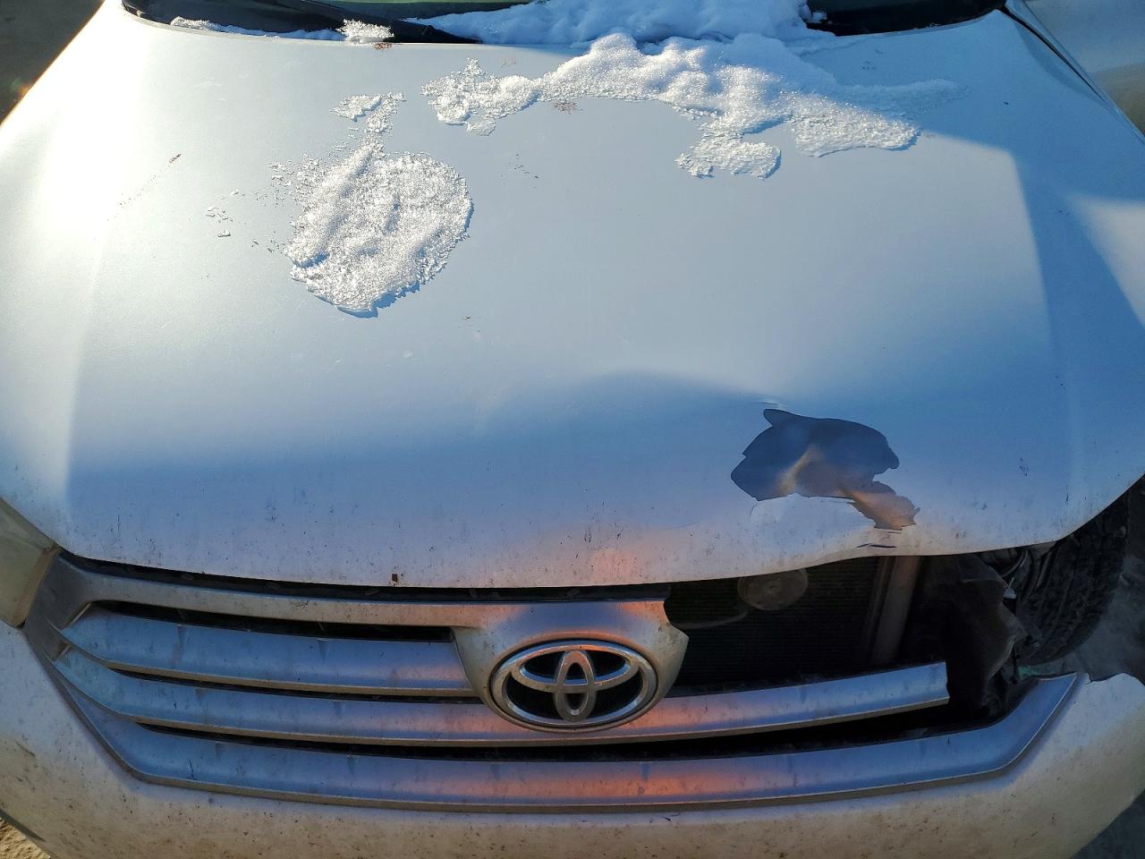 2013 TOYOTA HIGHLANDER BASE photo 12