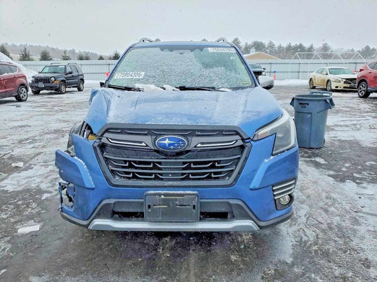 2022 SUBARU FORESTER TOURING photo 5