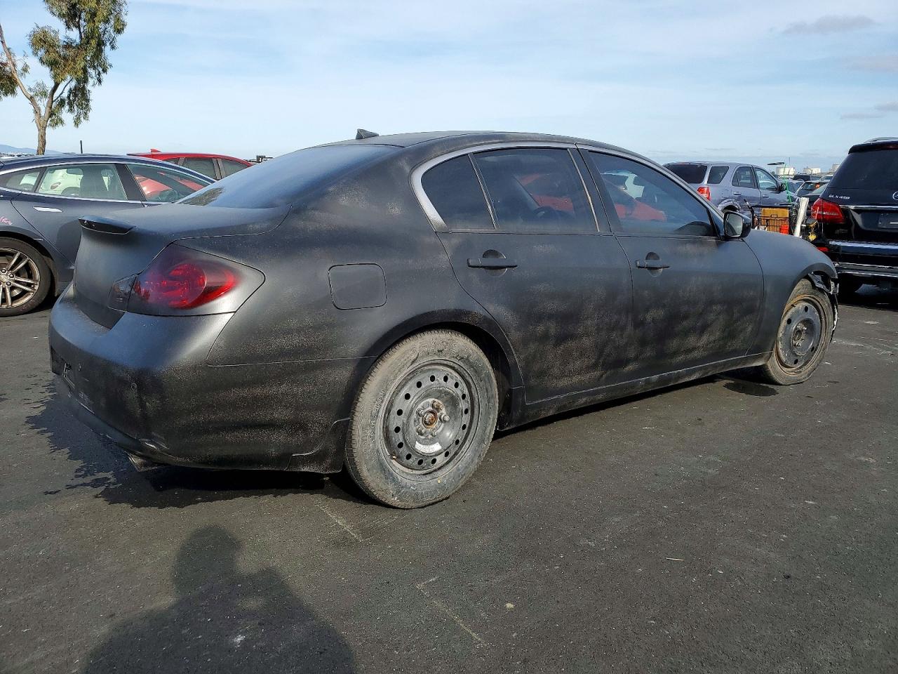 2012 INFINITI G37 BASE photo 5