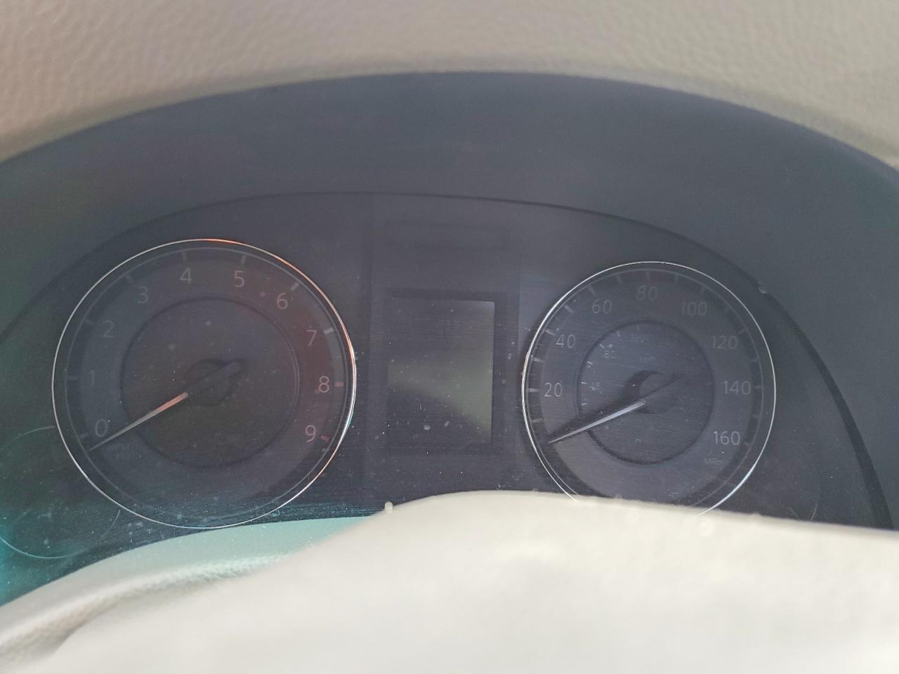 2012 INFINITI G37 BASE photo 17