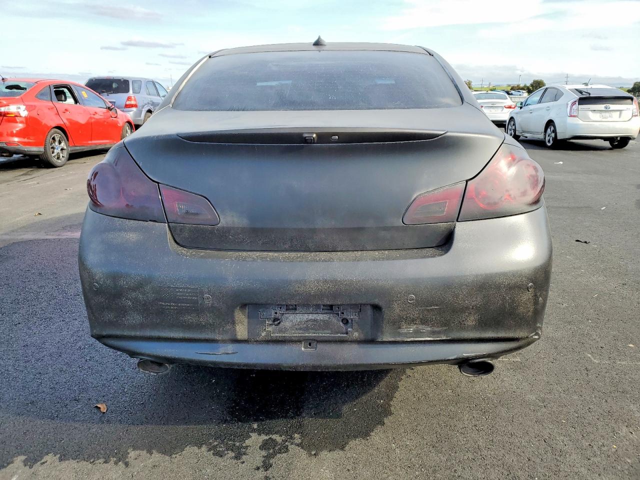 2012 INFINITI G37 BASE photo 11