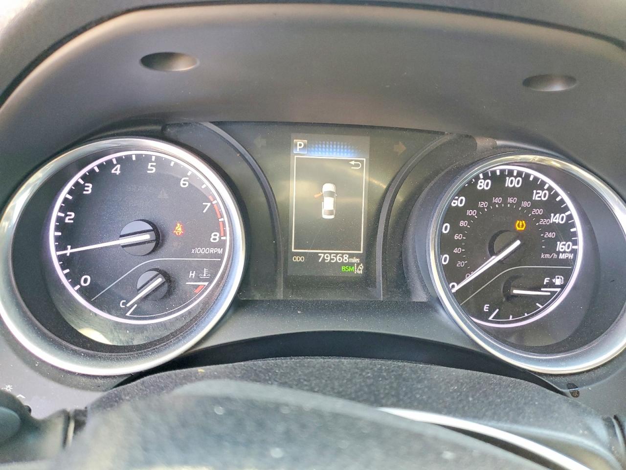 2019 TOYOTA CAMRY L photo 9