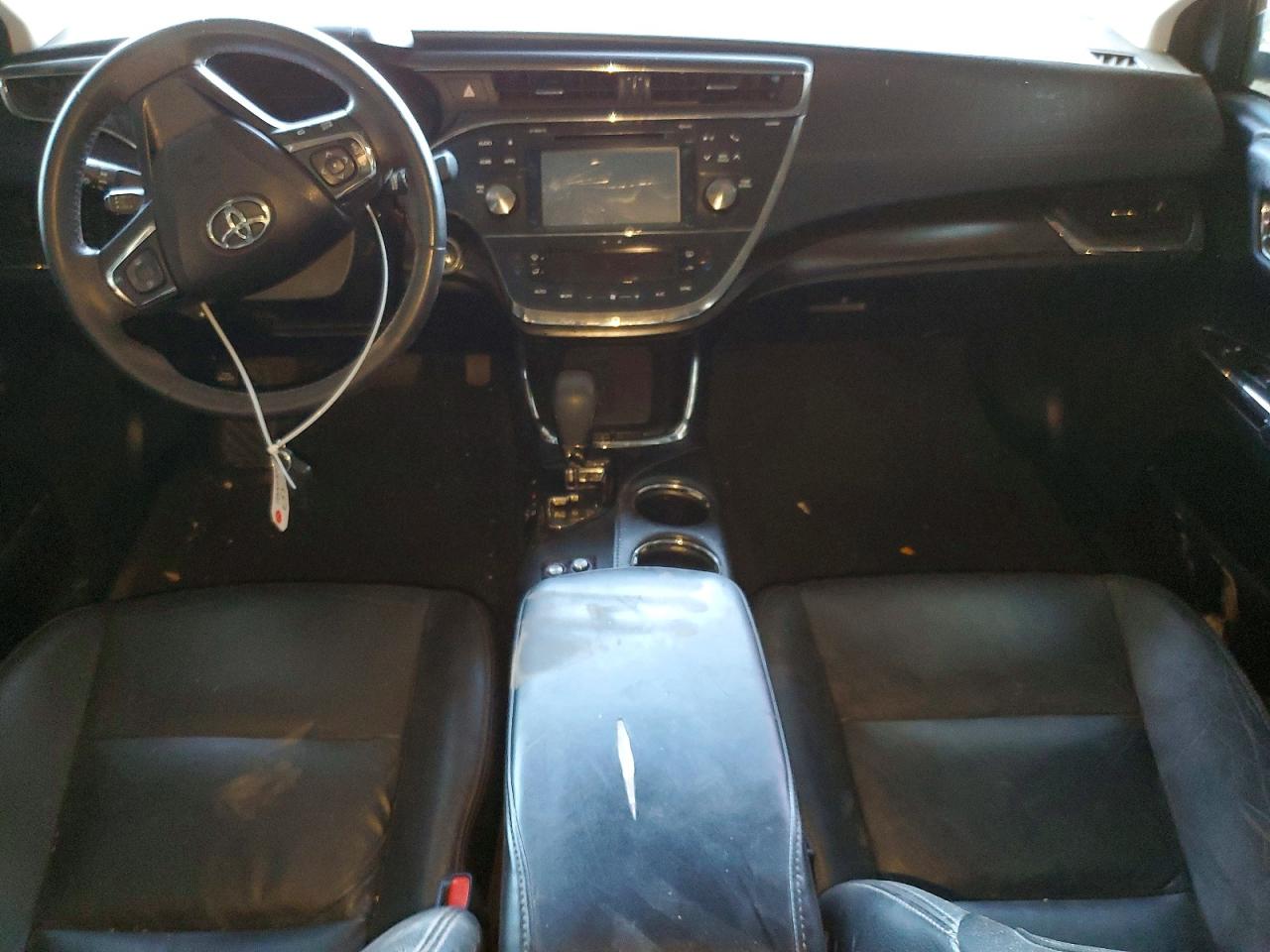 2016 TOYOTA AVALON photo 15