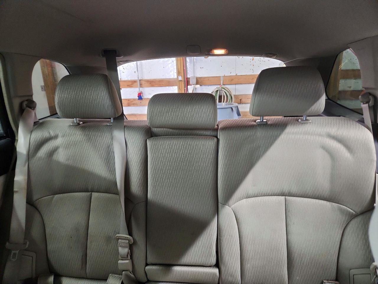 2012 SUBARU OUTBACK 2.5I PREMIUM photo 28