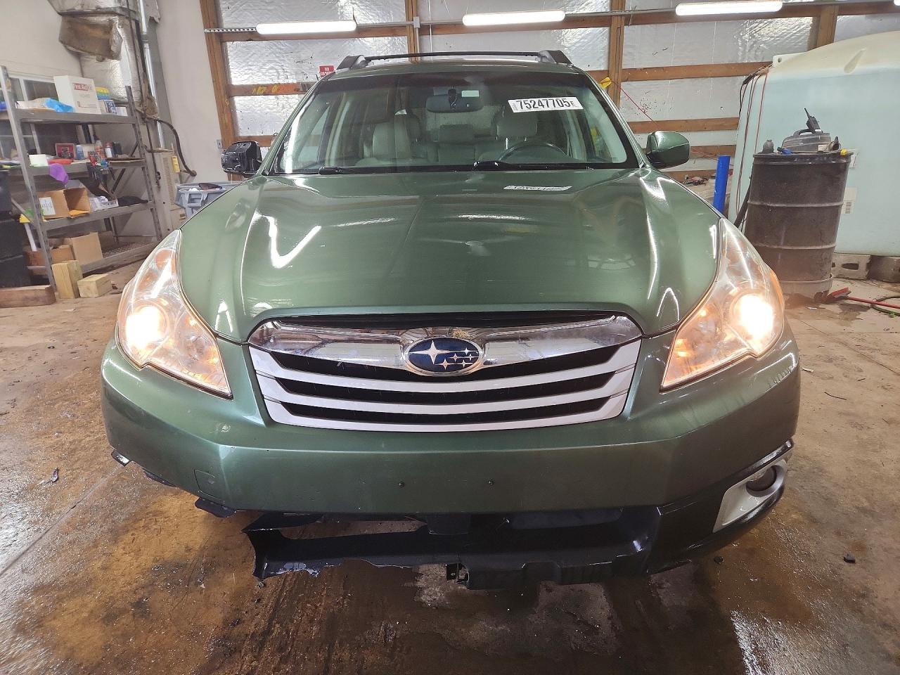 2012 SUBARU OUTBACK 2.5I PREMIUM photo 13