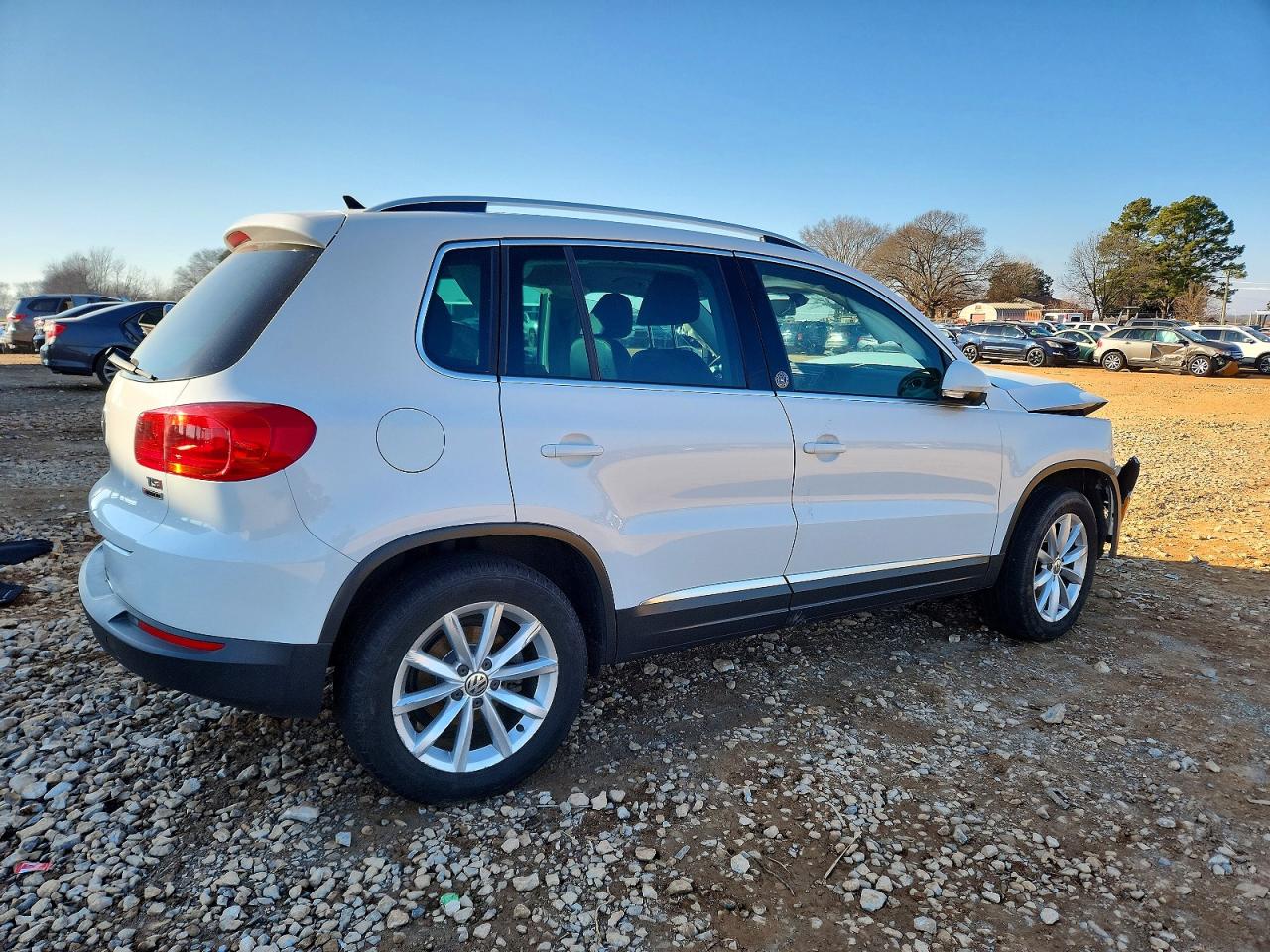 2017 VOLKSWAGEN TIGUAN WOLFSBURG photo 7