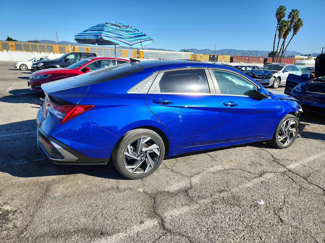 2024 HYUNDAI ELANTRA LIMITED photo 3