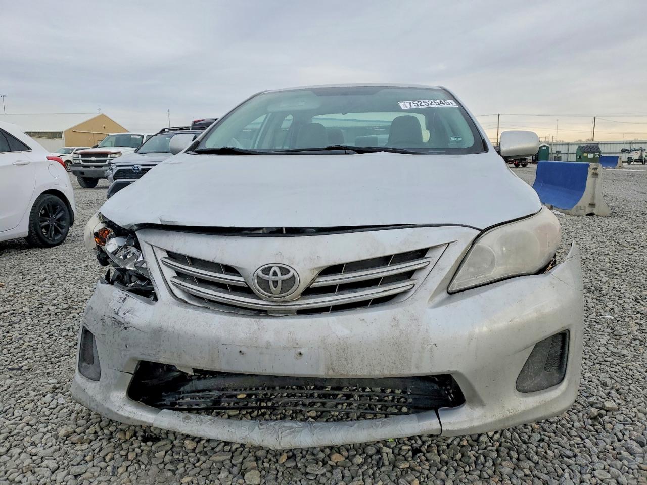2013 TOYOTA COROLLA BASE photo 13