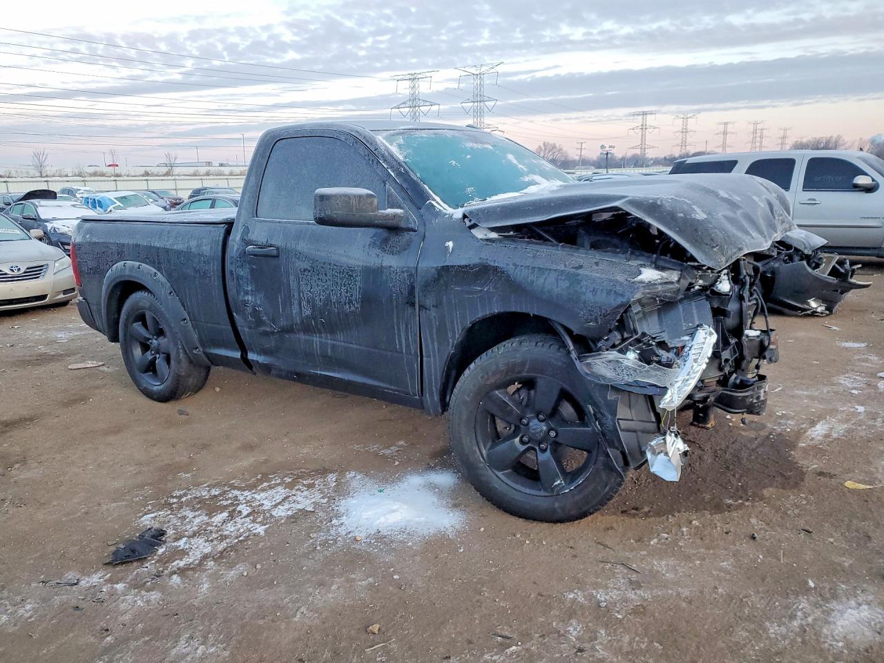2014 RAM 1500 ST photo 7