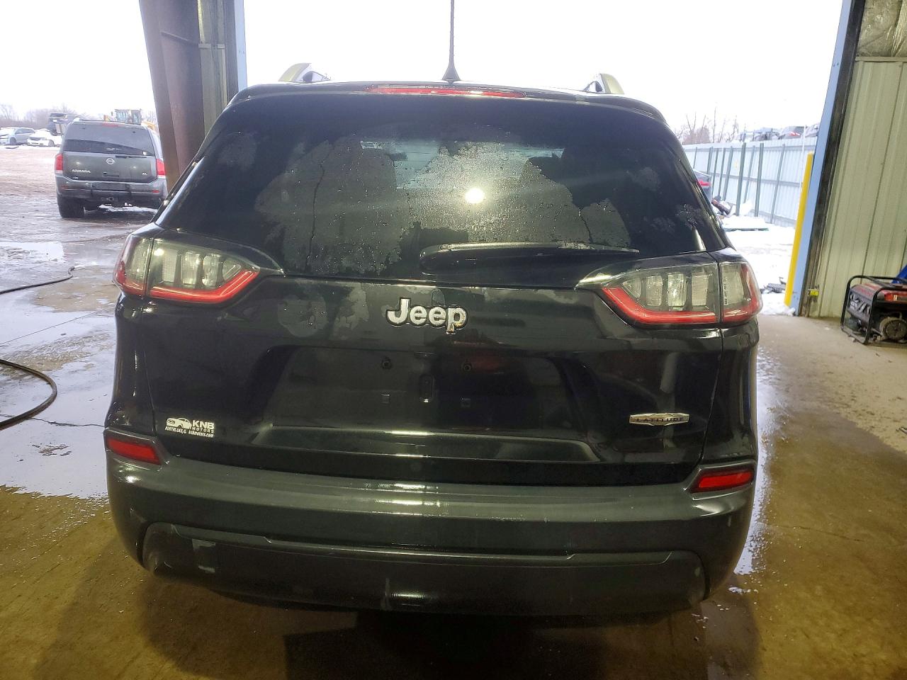 2019 JEEP CHEROKEE LATITUDE photo 11