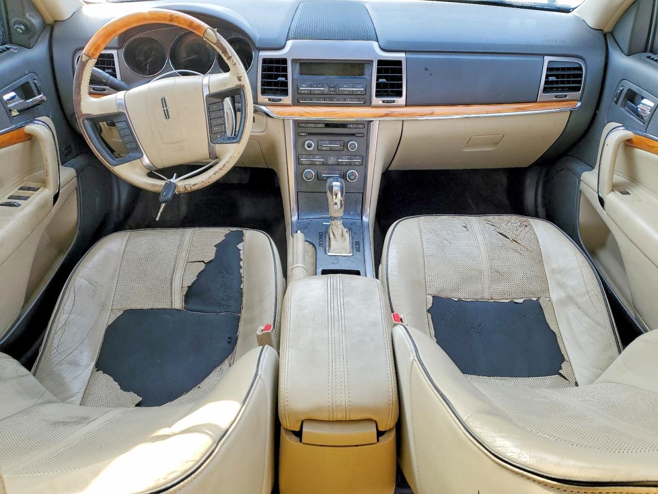 2010 LINCOLN MKZ photo 15