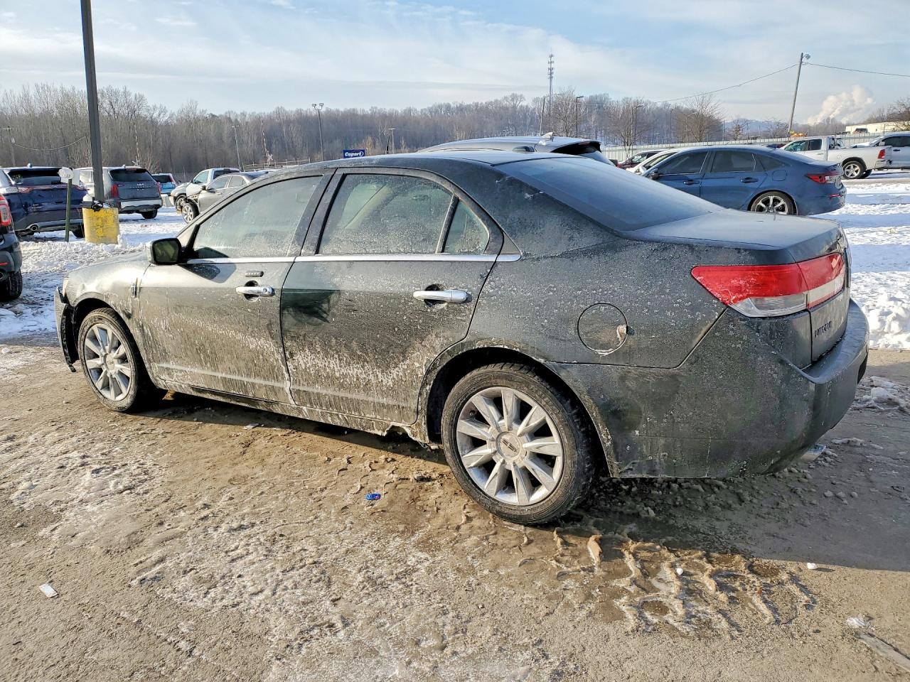 2010 LINCOLN MKZ photo 3