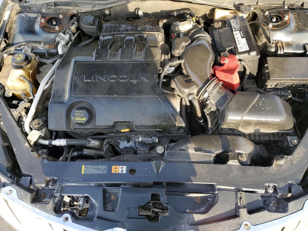 2010 LINCOLN MKZ photo 21
