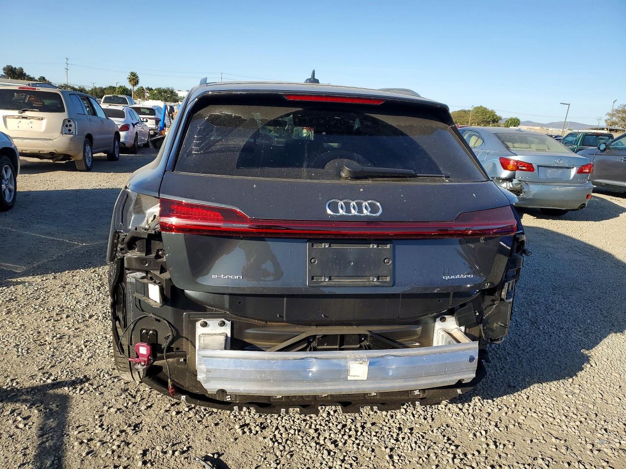 2022 AUDI E-TRON PREMIUM PLUS photo 11