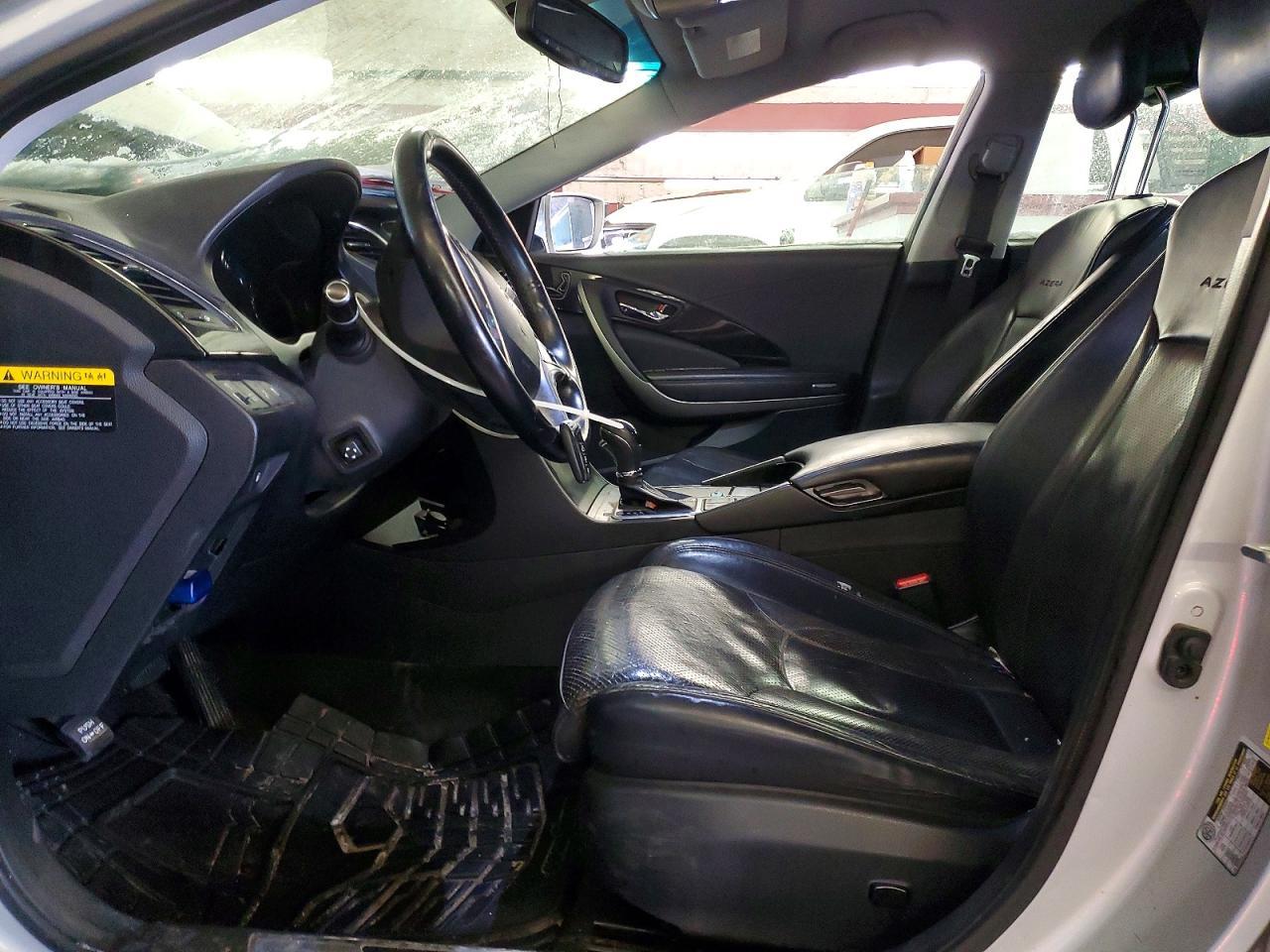 2015 HYUNDAI AZERA BASE photo 19