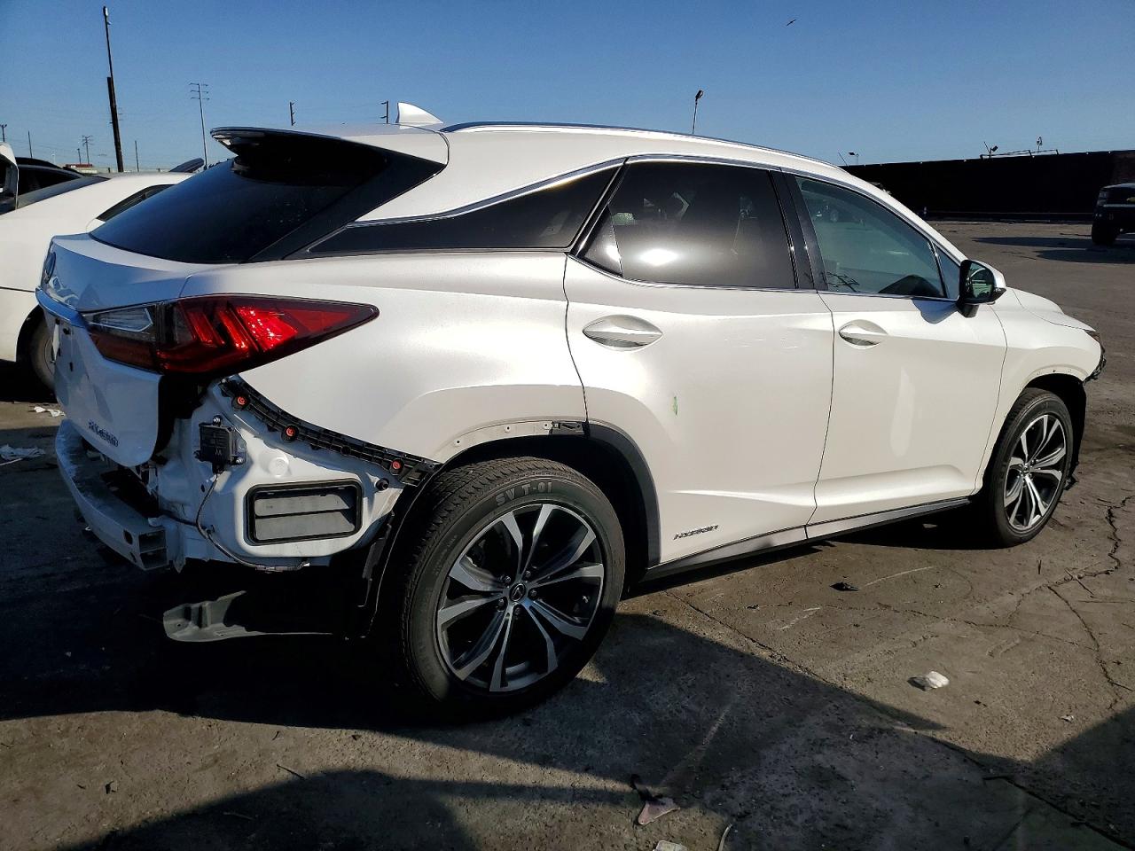 2020 LEXUS RX photo 3