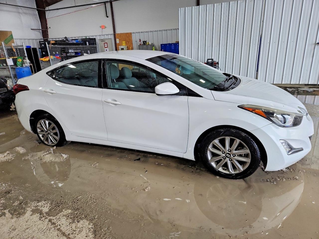 2016 HYUNDAI ELANTRA SE photo 7