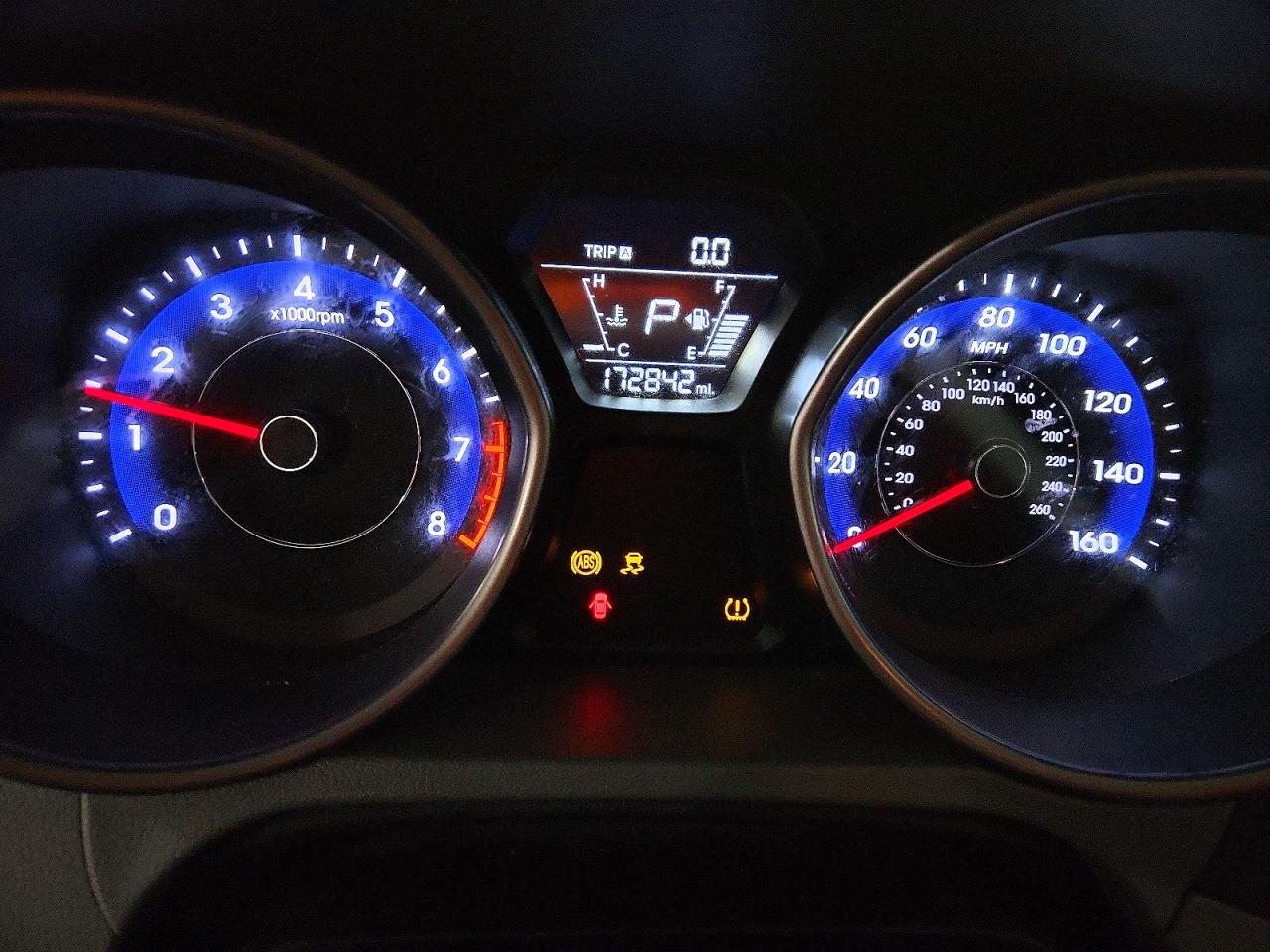 2016 HYUNDAI ELANTRA SE photo 17