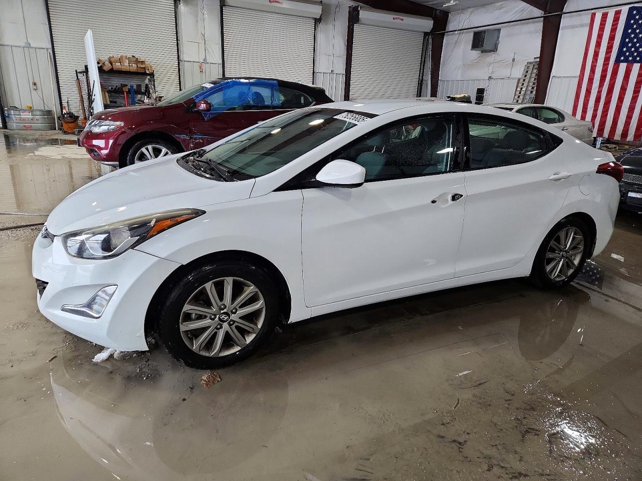 2016 HYUNDAI ELANTRA
