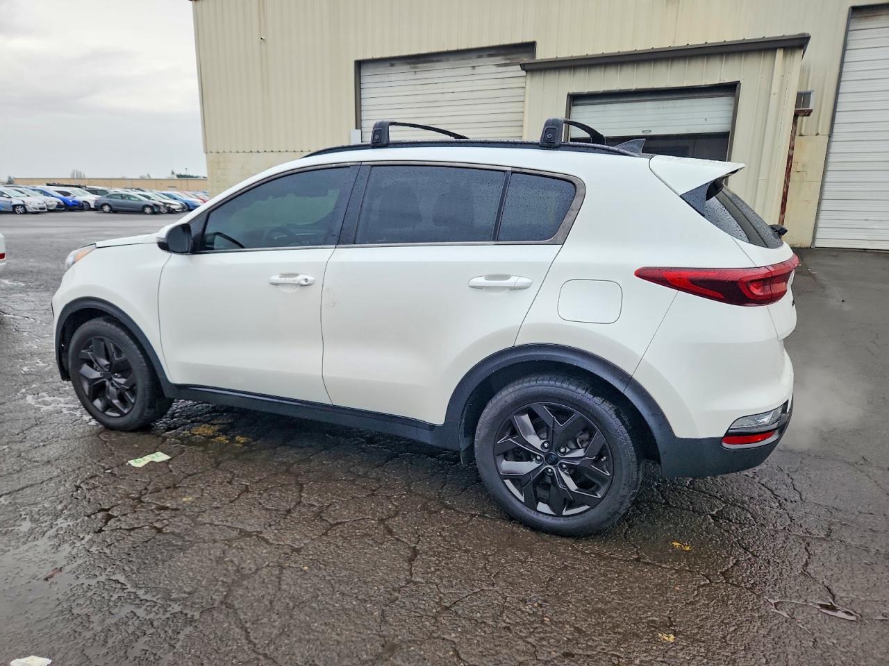 2021 KIA SPORTAGE S photo 2