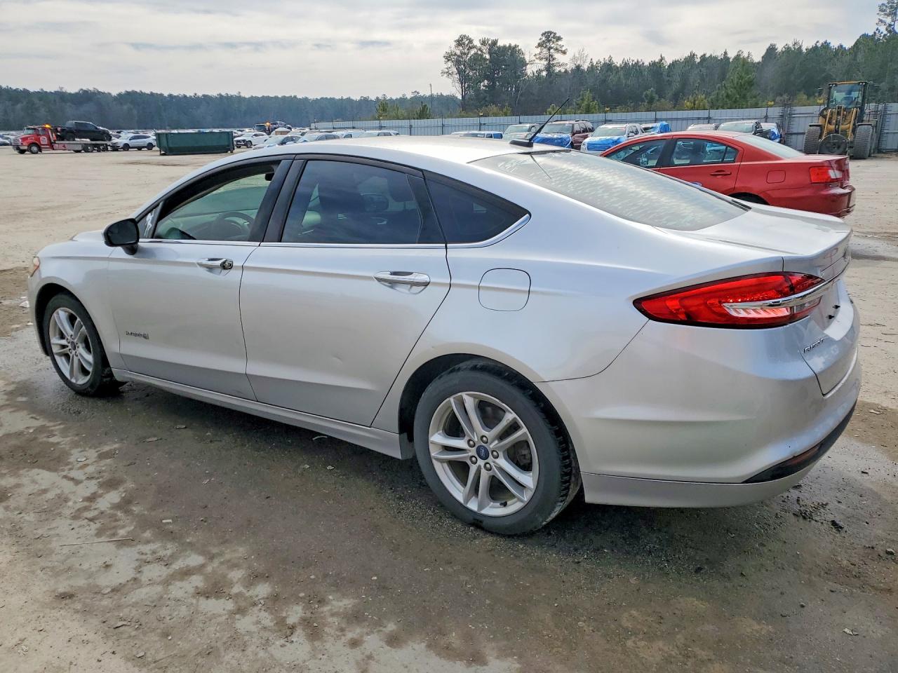 2018 FORD FUSION SE HYBRID photo 3