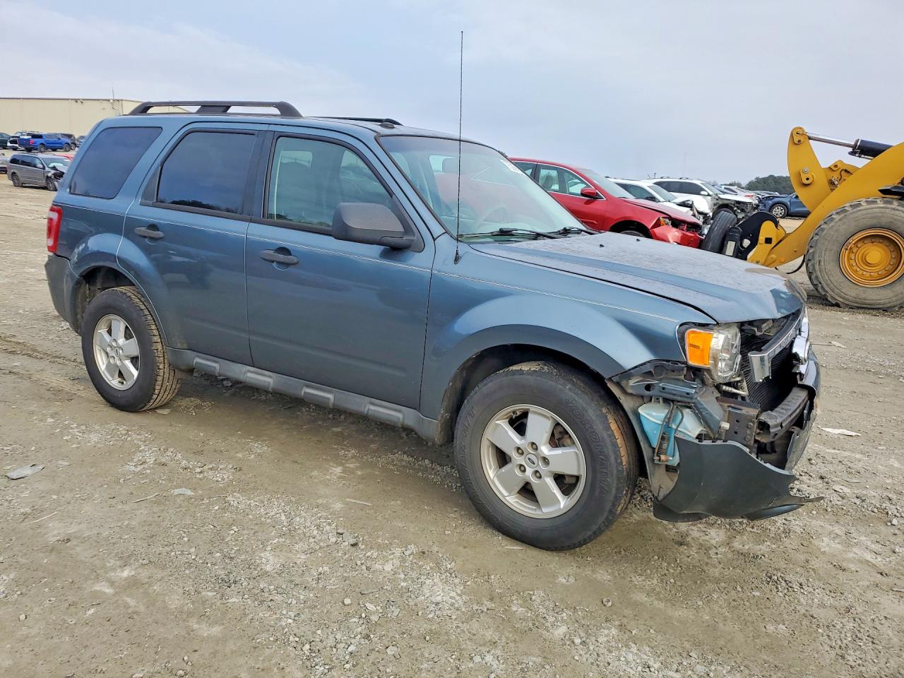 2010 FORD ESCAPE XLT photo 10