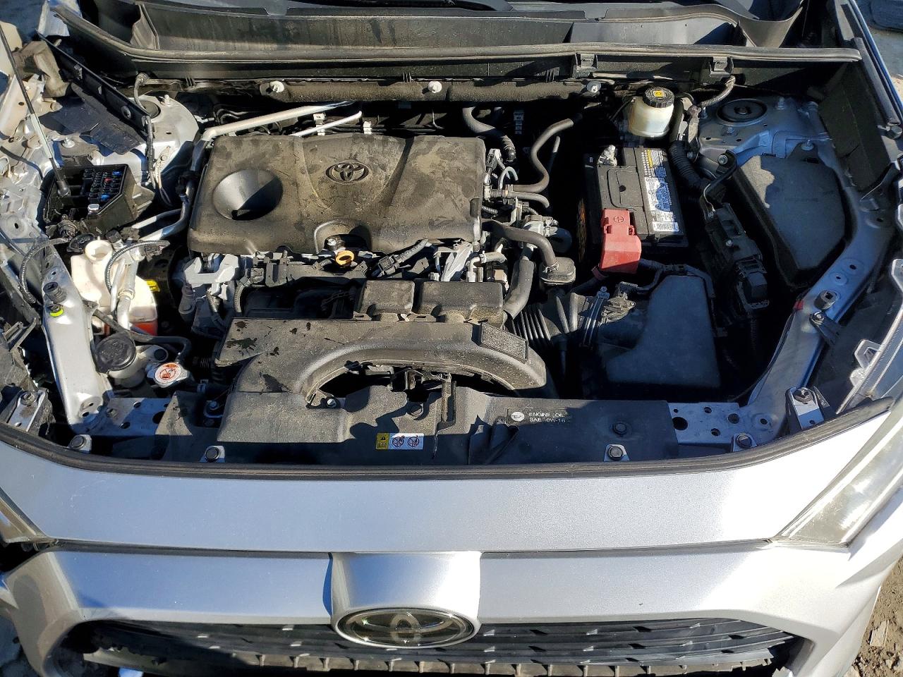 2019 TOYOTA RAV4 XLE photo 23