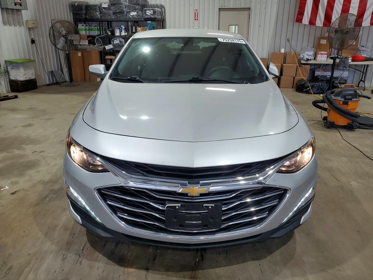 2021 CHEVROLET MALIBU LT photo 9