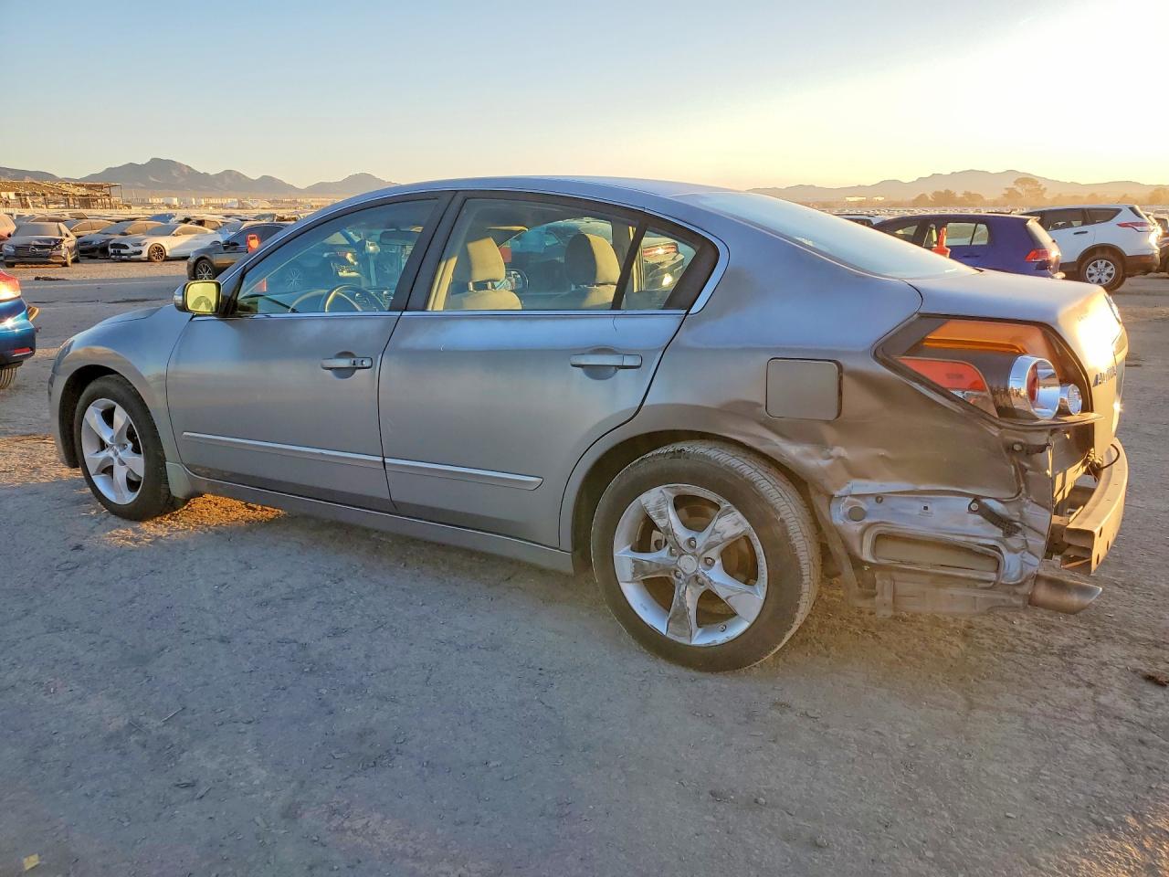 2008 NISSAN ALTIMA 3.5SE photo 3