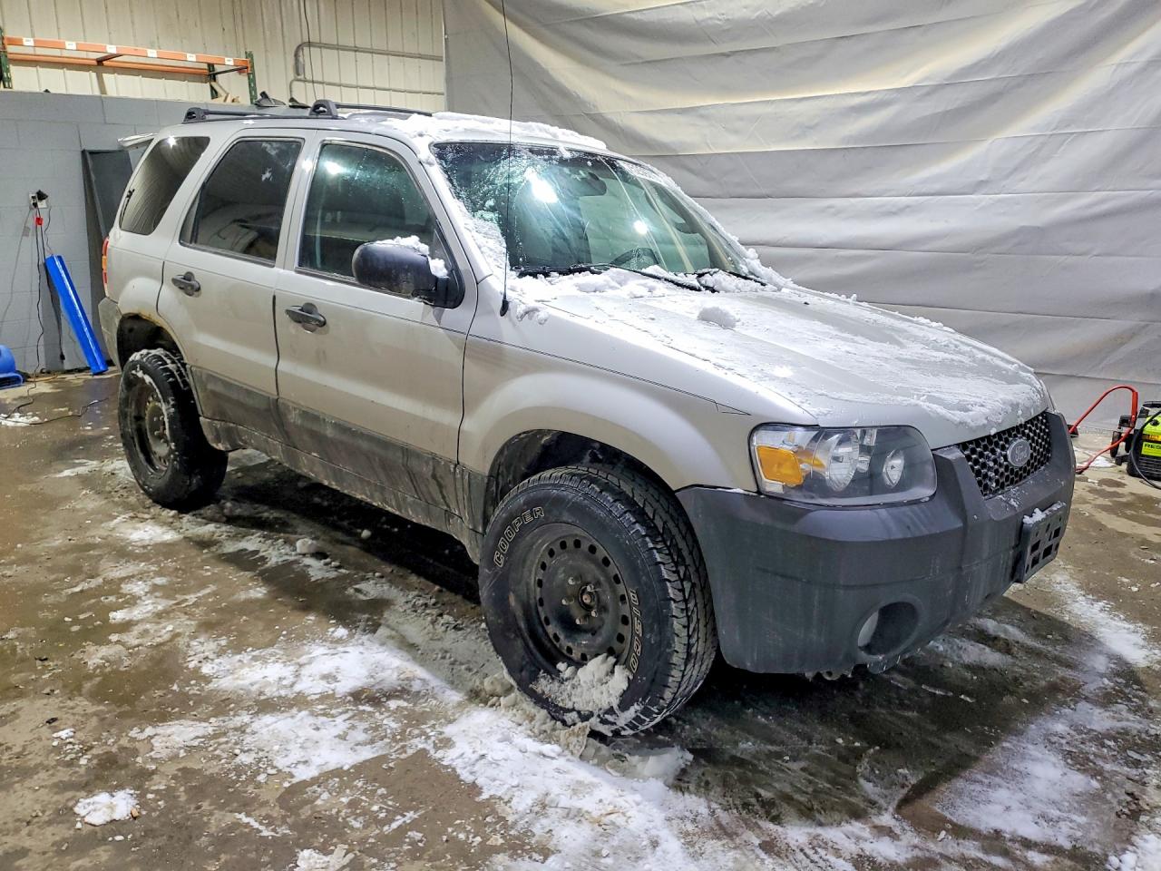 2006 FORD ESCAPE XLT photo 7