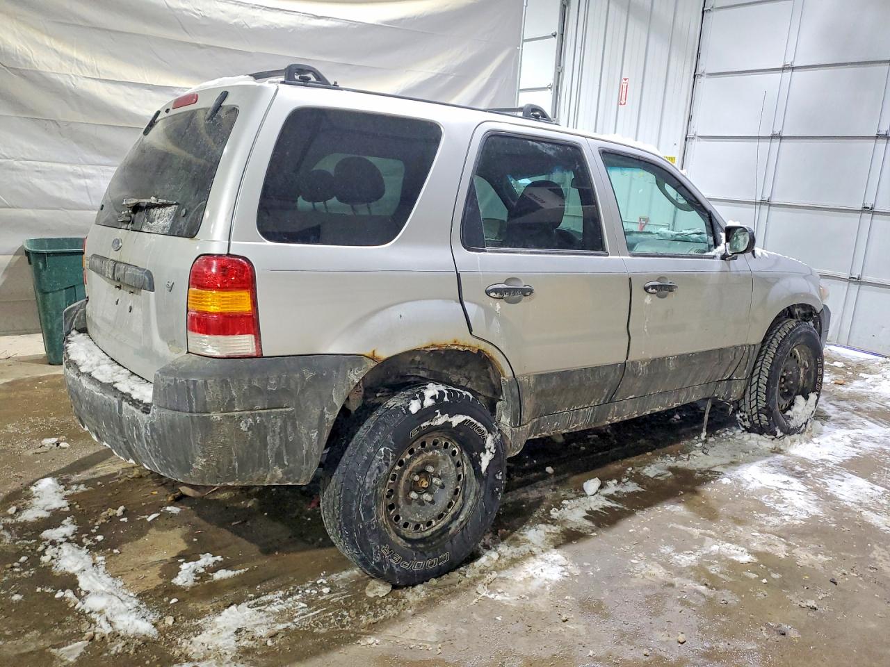 2006 FORD ESCAPE XLT photo 5