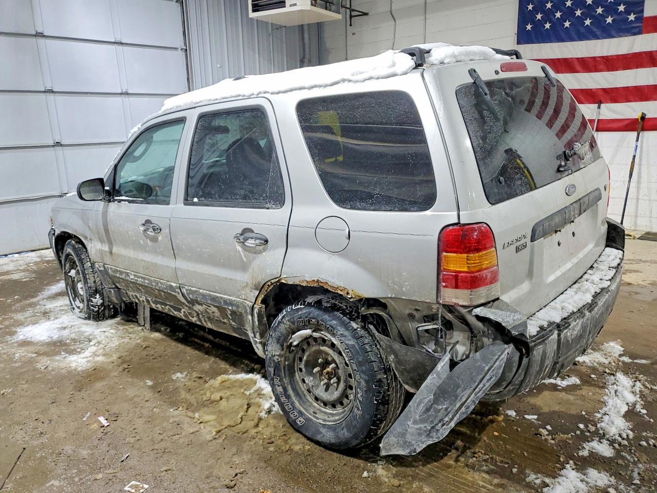 2006 FORD ESCAPE XLT photo 3