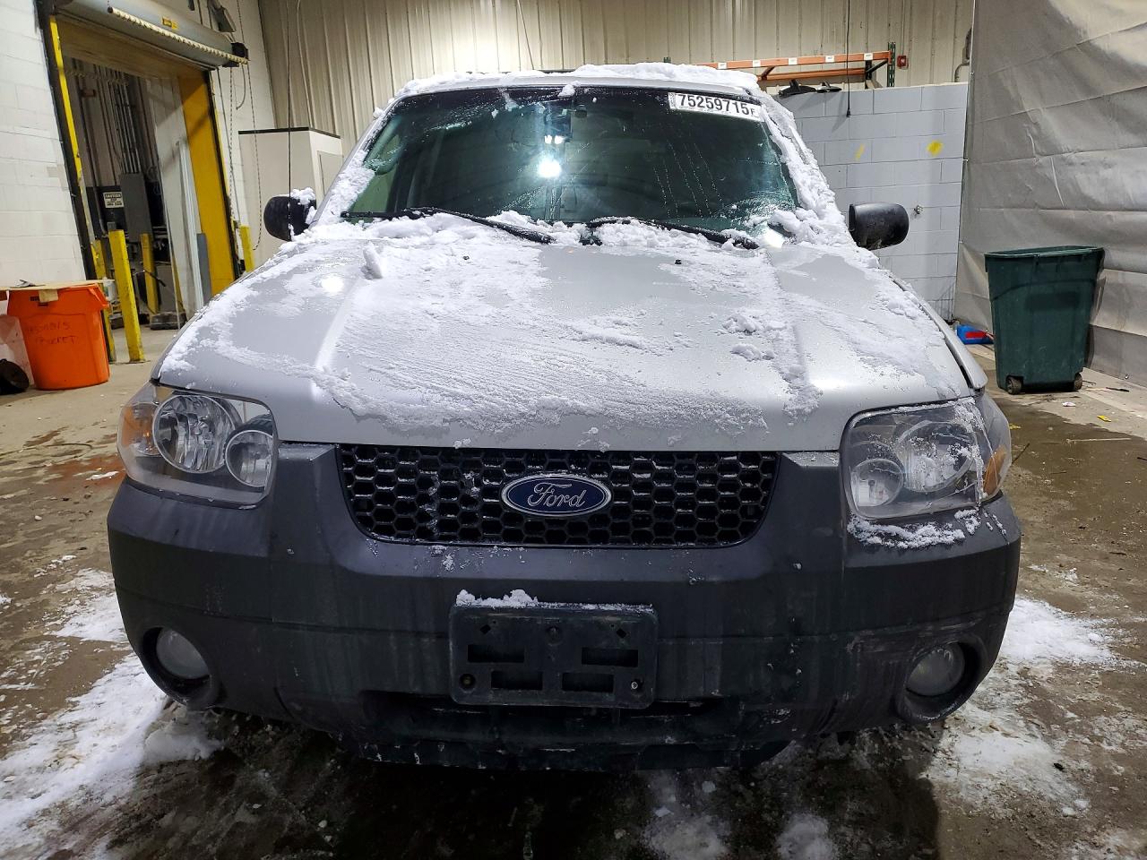 2006 FORD ESCAPE XLT photo 9