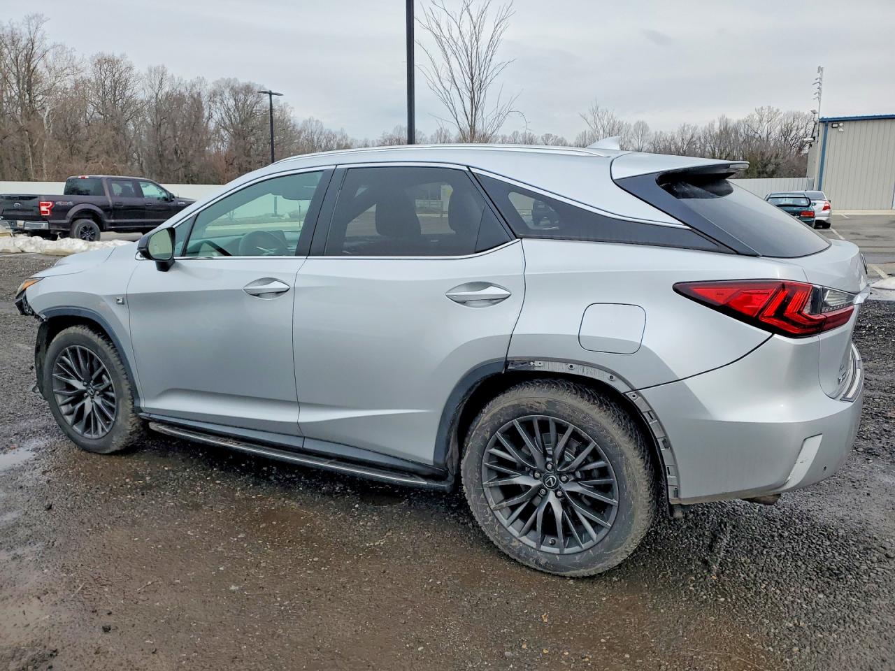 2016 LEXUS RX photo 3