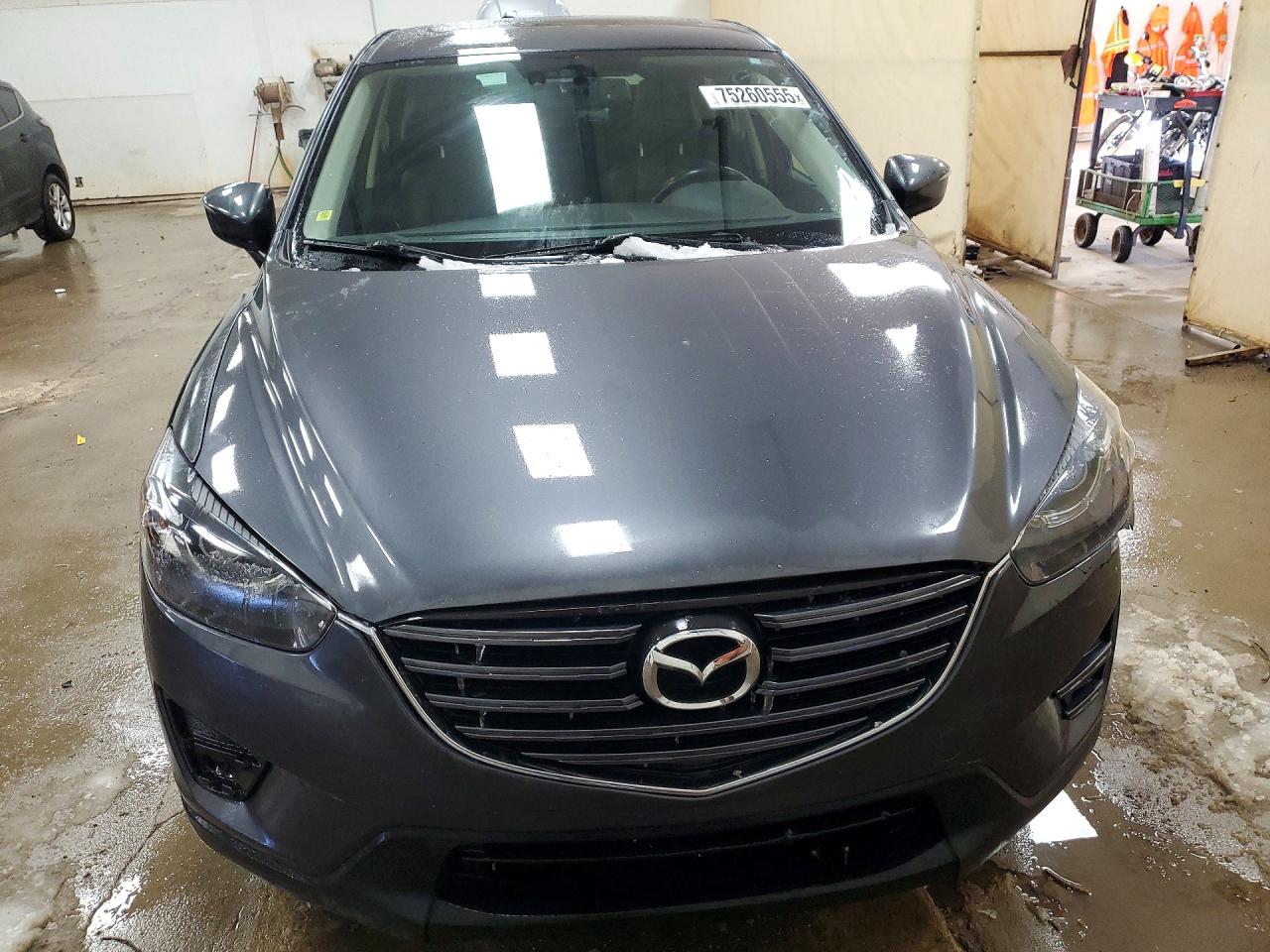 2016 MAZDA CX-5 GT photo 13