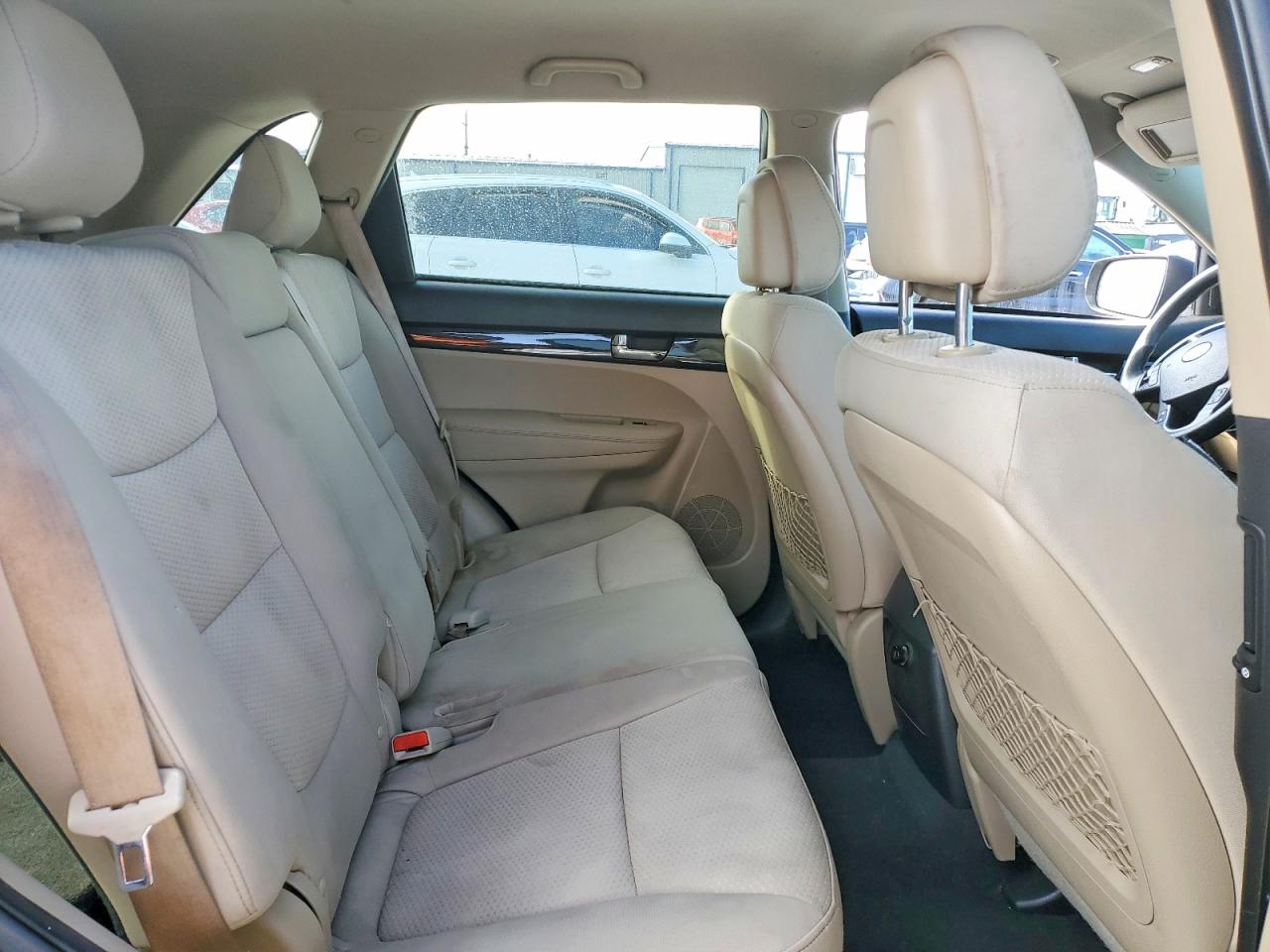 2011 KIA SORENTO photo 11