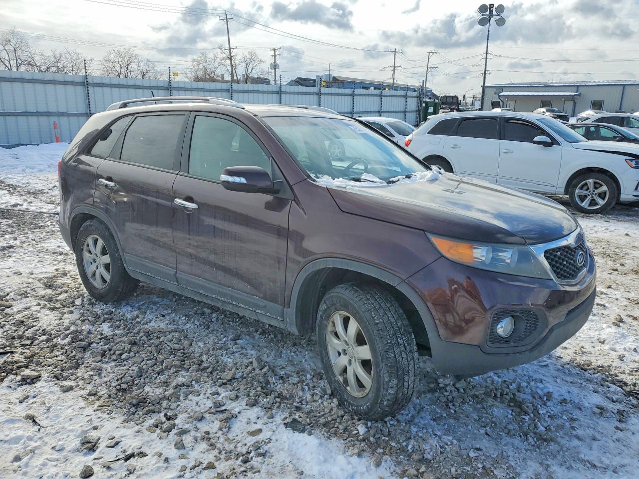 2011 KIA SORENTO photo 4