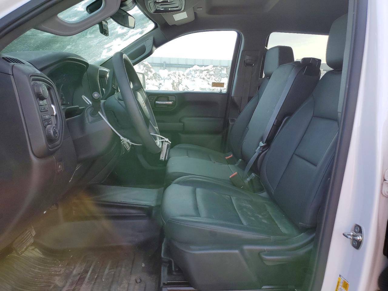 2024 CHEVROLET SILVERADO K1500 photo 13