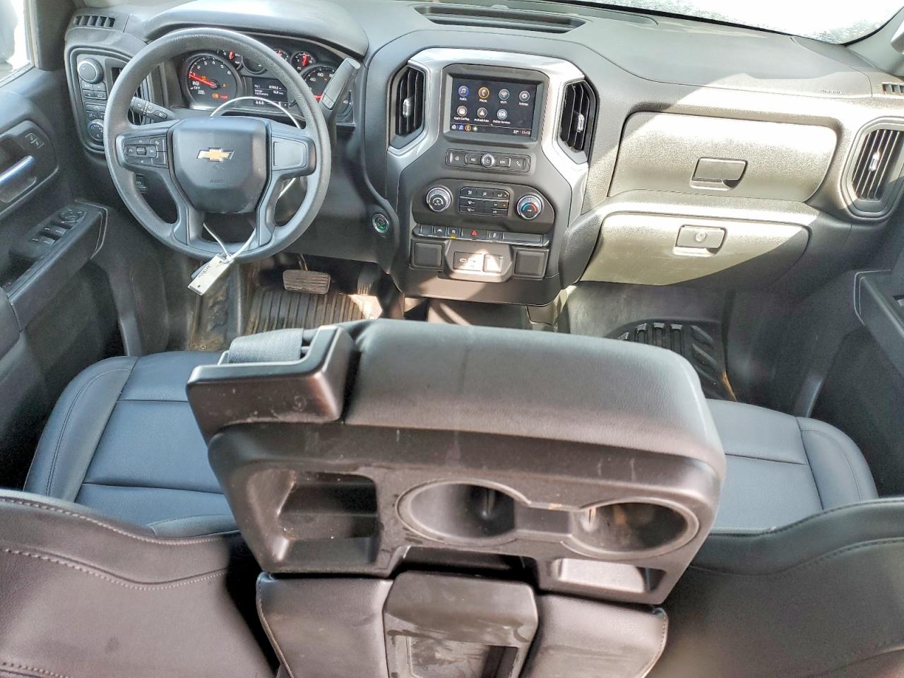 2024 CHEVROLET SILVERADO K1500 photo 15