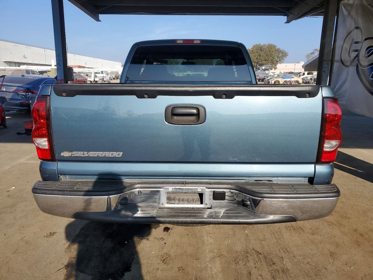 2006 CHEVROLET SILVERADO C1500 photo 11