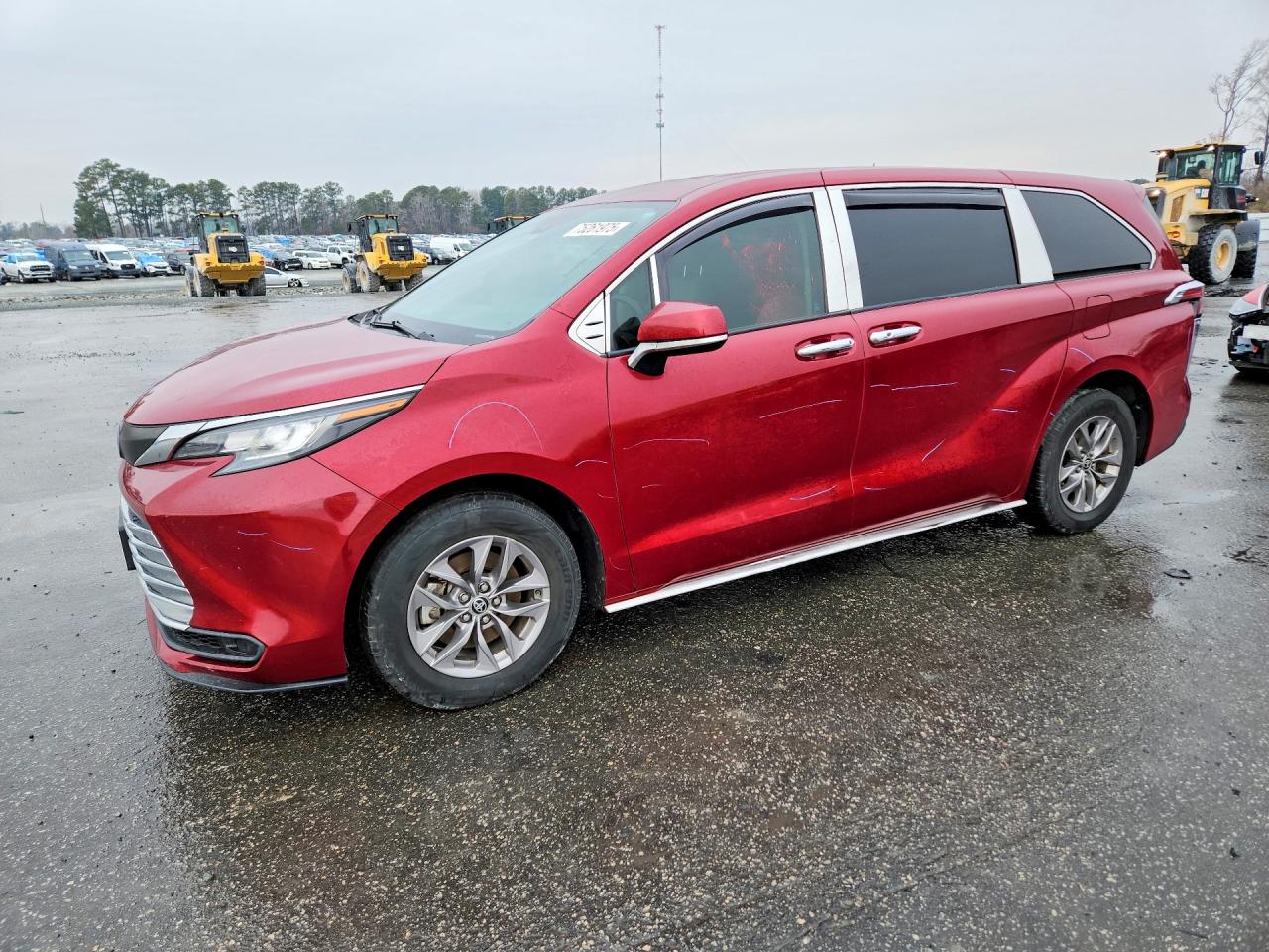 2022 TOYOTA SIENNA