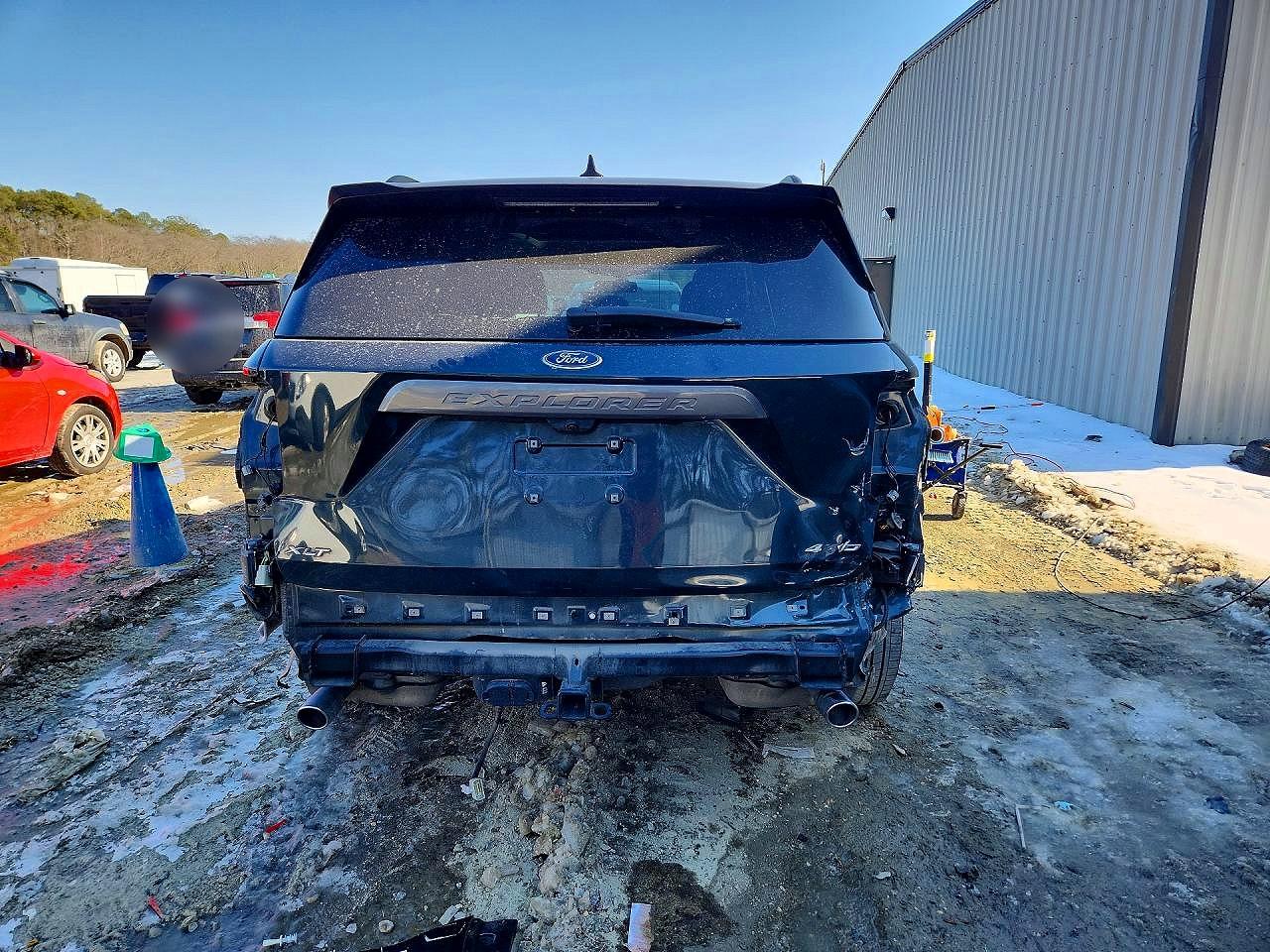 2023 FORD EXPLORER XLT photo 21