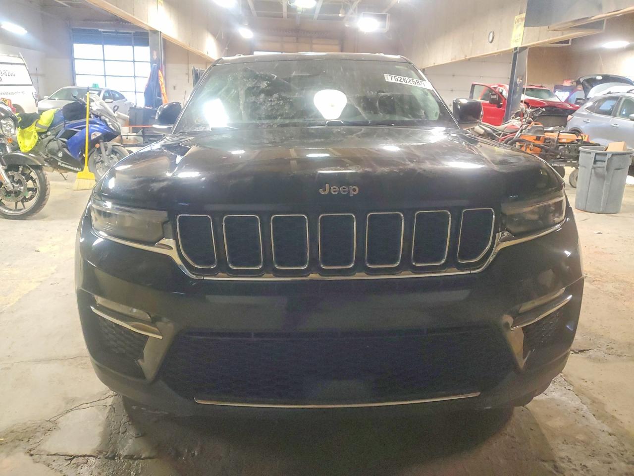2022 JEEP GRAND CHEROKEE LIMITED 4XE photo 5