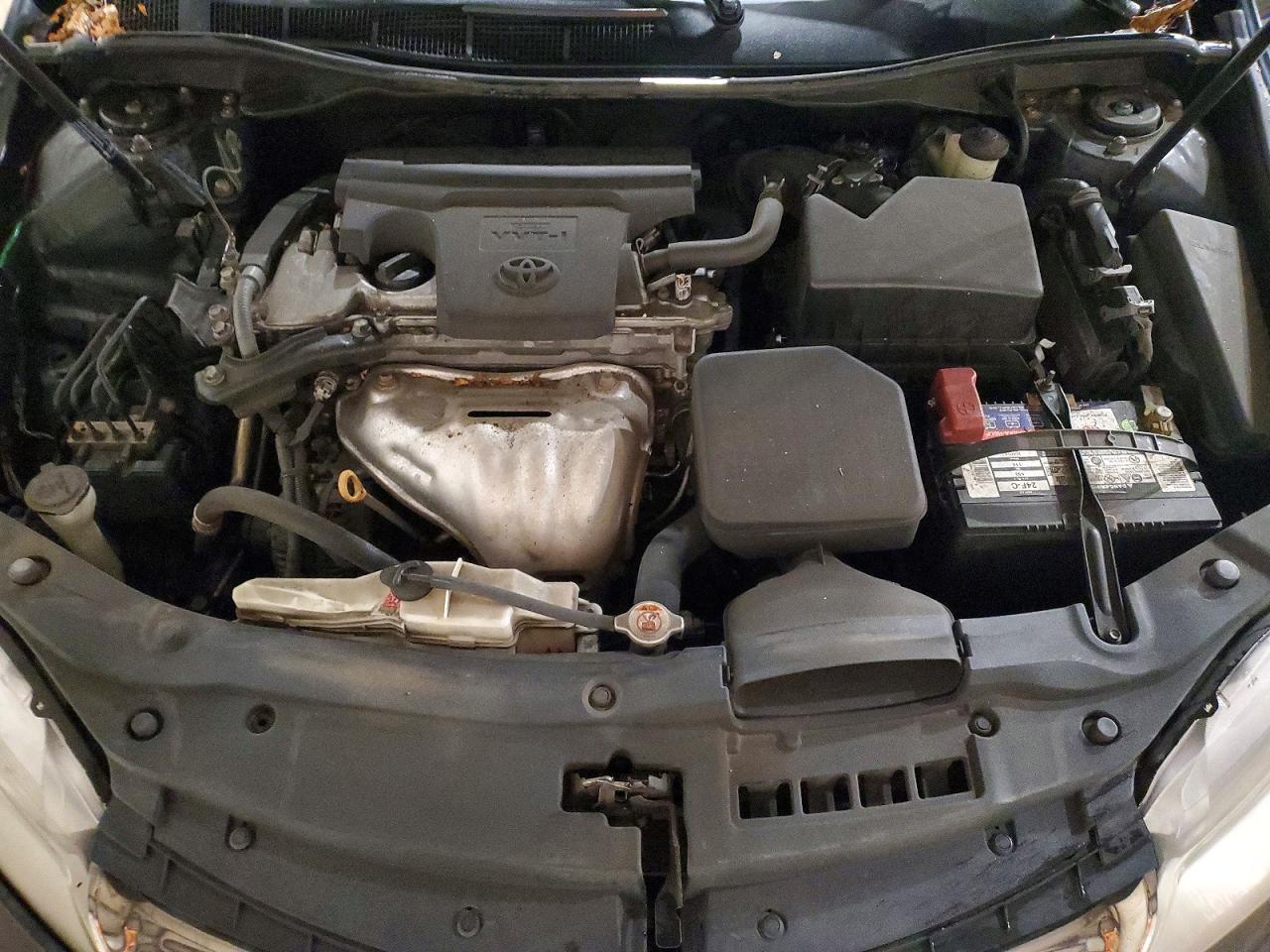 2017 TOYOTA CAMRY SE photo 11