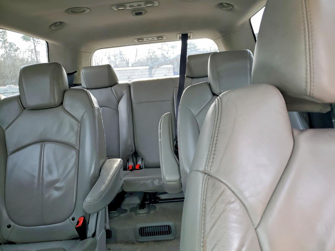 2008 GMC ACADIA SLT-2 photo 19