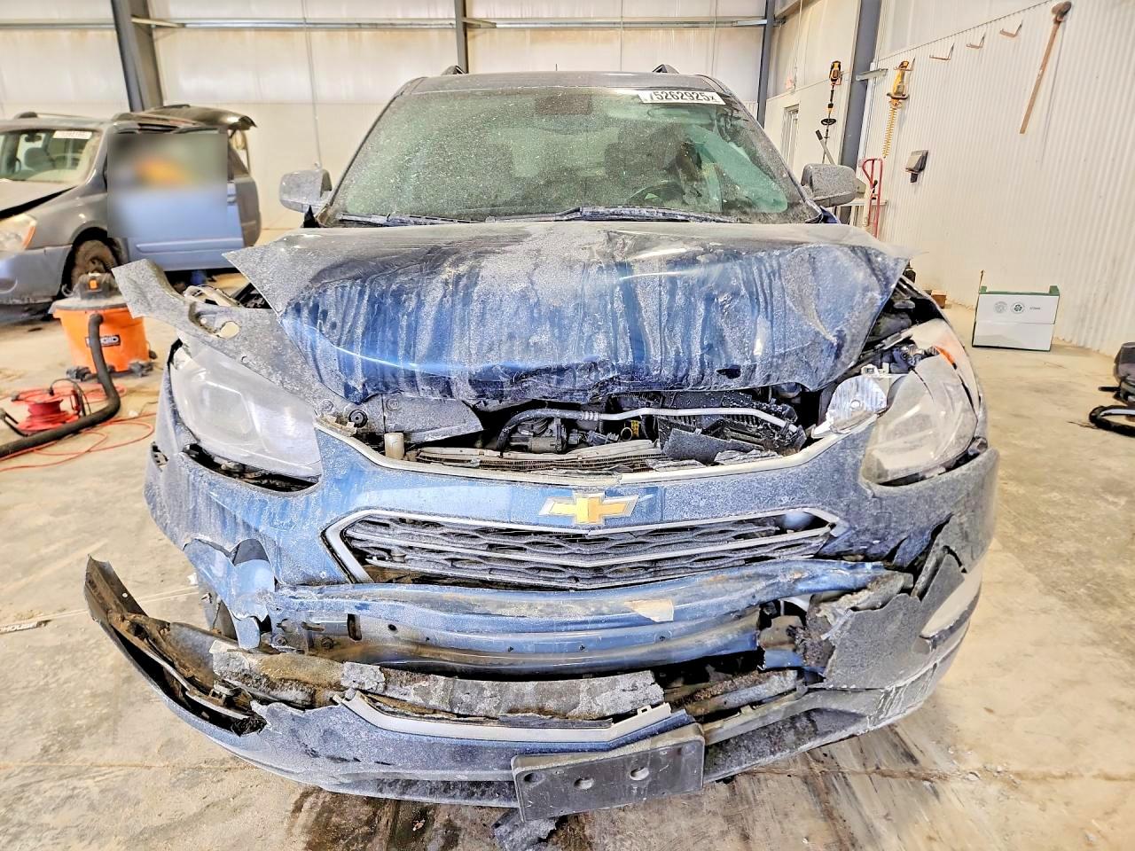 2016 CHEVROLET EQUINOX LT photo 5