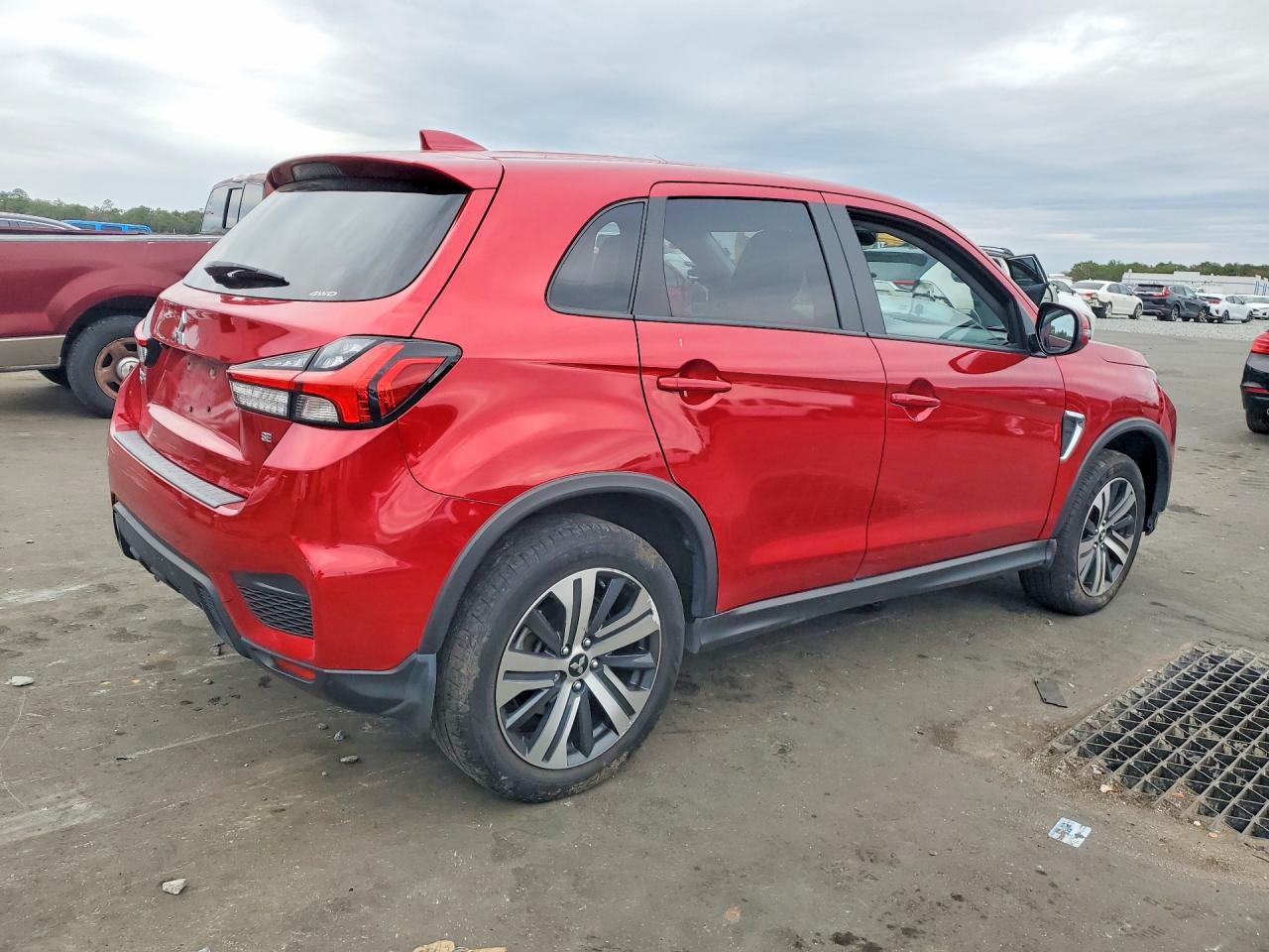 2023 MITSUBISHI OUTLANDER SPORT S/SE photo 3