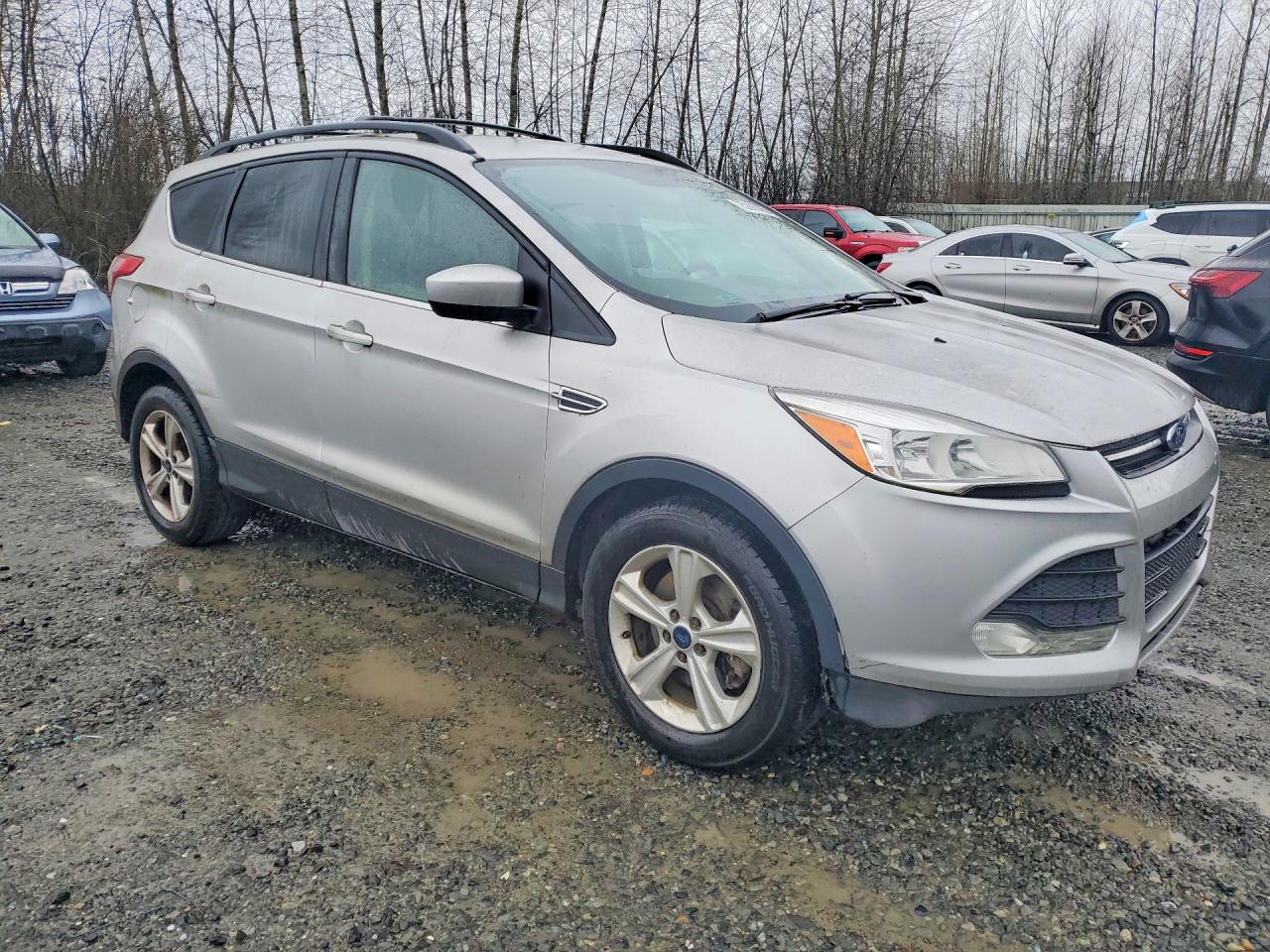 2016 FORD ESCAPE SE photo 4