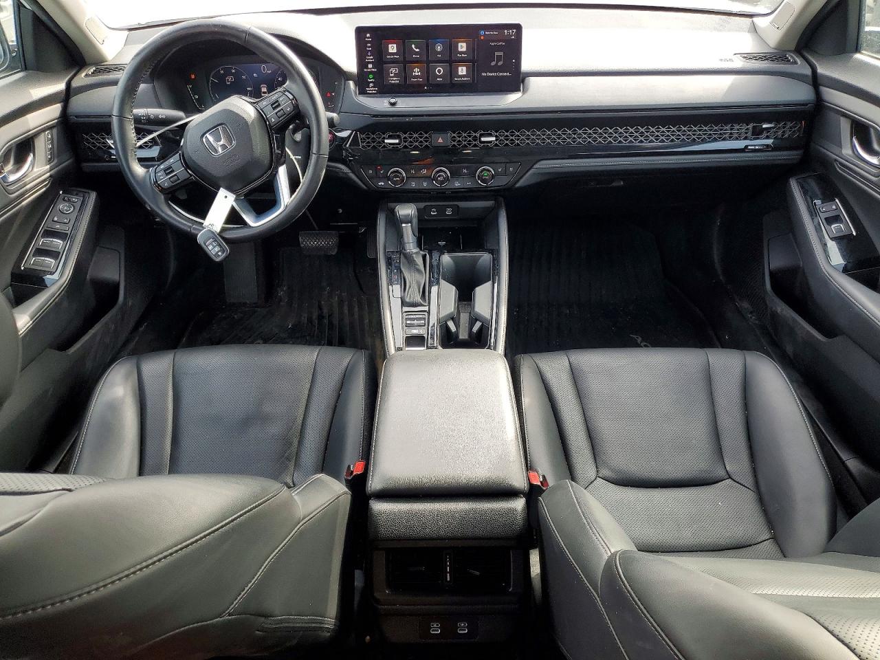 2024 HONDA ACCORD TOURING HYBRID photo 8