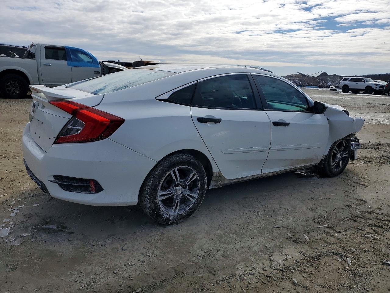 2016 HONDA CIVIC LX photo 7